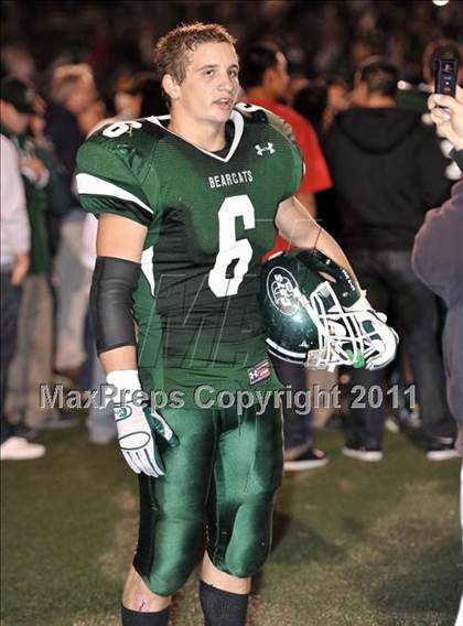 Thumbnail 2 in Bonita vs. La Serna (CIF SS Semifinal) photogallery.