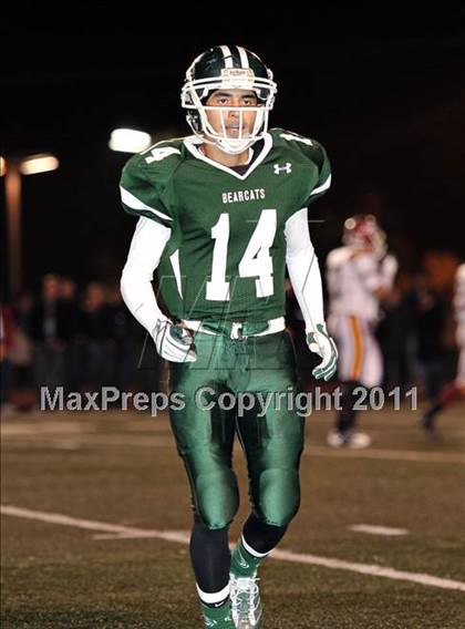 Thumbnail 1 in Bonita vs. La Serna (CIF SS Semifinal) photogallery.