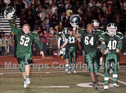 Thumbnail 2 in Bonita vs. La Serna (CIF SS Semifinal) photogallery.