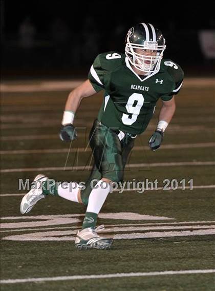 Thumbnail 3 in Bonita vs. La Serna (CIF SS Semifinal) photogallery.