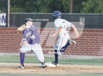 Thumbnail 3 in Aubrey vs. Sanger (UIL 4A Region 2 Area Playoff) photogallery.