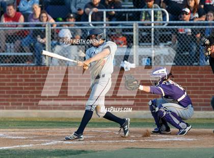 Thumbnail 2 in Aubrey vs. Sanger (UIL 4A Region 2 Area Playoff) photogallery.