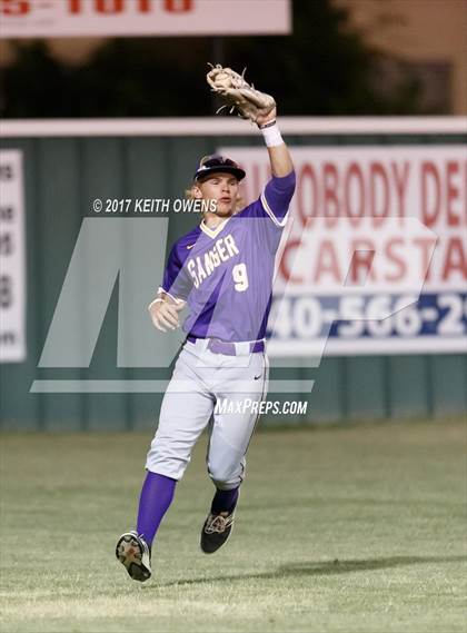 Thumbnail 2 in Aubrey vs. Sanger (UIL 4A Region 2 Area Playoff) photogallery.