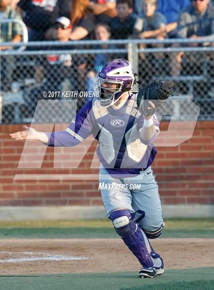 Thumbnail 3 in Aubrey vs. Sanger (UIL 4A Region 2 Area Playoff) photogallery.