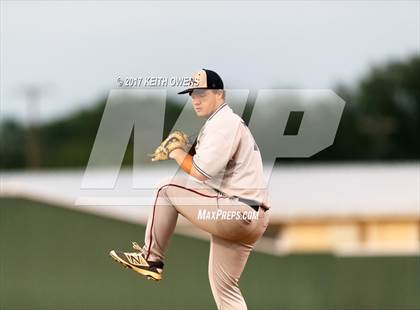 Thumbnail 2 in Aubrey vs. Sanger (UIL 4A Region 2 Area Playoff) photogallery.