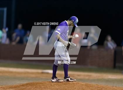 Thumbnail 1 in Aubrey vs. Sanger (UIL 4A Region 2 Area Playoff) photogallery.
