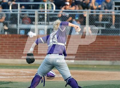 Thumbnail 3 in Aubrey vs. Sanger (UIL 4A Region 2 Area Playoff) photogallery.