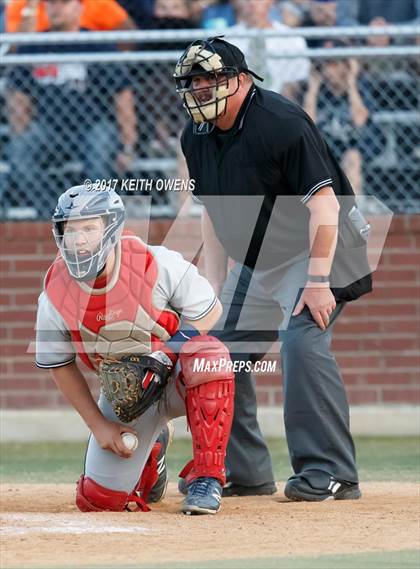 Thumbnail 3 in Aubrey vs. Sanger (UIL 4A Region 2 Area Playoff) photogallery.
