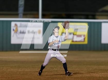 Thumbnail 2 in Aubrey vs. Sanger (UIL 4A Region 2 Area Playoff) photogallery.