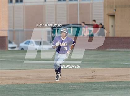 Thumbnail 1 in Aubrey vs. Sanger (UIL 4A Region 2 Area Playoff) photogallery.