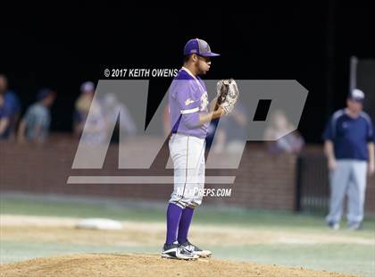 Thumbnail 2 in Aubrey vs. Sanger (UIL 4A Region 2 Area Playoff) photogallery.