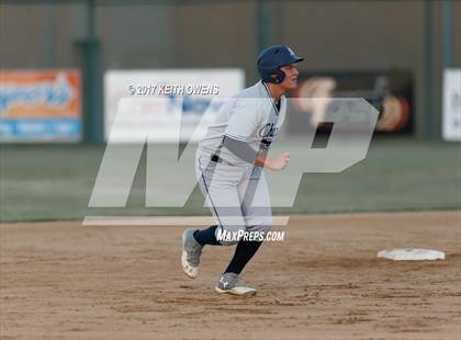 Thumbnail 1 in Aubrey vs. Sanger (UIL 4A Region 2 Area Playoff) photogallery.