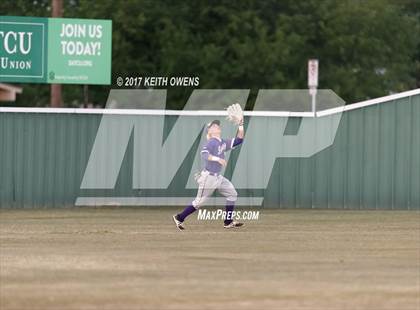 Thumbnail 3 in Aubrey vs. Sanger (UIL 4A Region 2 Area Playoff) photogallery.