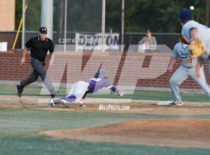 Thumbnail 3 in Aubrey vs. Sanger (UIL 4A Region 2 Area Playoff) photogallery.