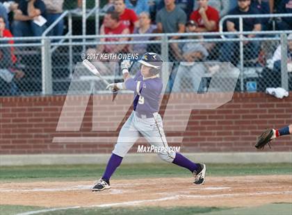 Thumbnail 3 in Aubrey vs. Sanger (UIL 4A Region 2 Area Playoff) photogallery.