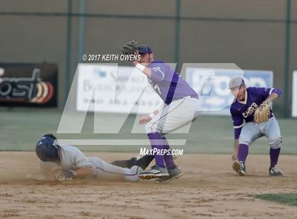 Thumbnail 1 in Aubrey vs. Sanger (UIL 4A Region 2 Area Playoff) photogallery.