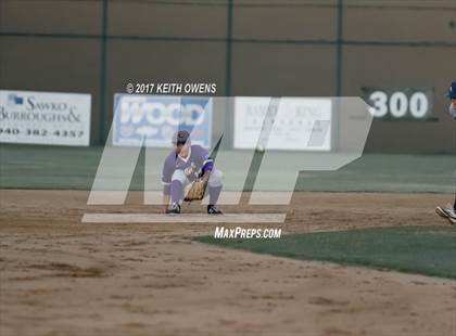 Thumbnail 1 in Aubrey vs. Sanger (UIL 4A Region 2 Area Playoff) photogallery.