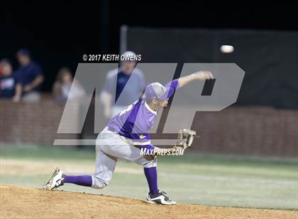 Thumbnail 1 in Aubrey vs. Sanger (UIL 4A Region 2 Area Playoff) photogallery.