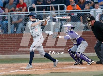 Thumbnail 2 in Aubrey vs. Sanger (UIL 4A Region 2 Area Playoff) photogallery.