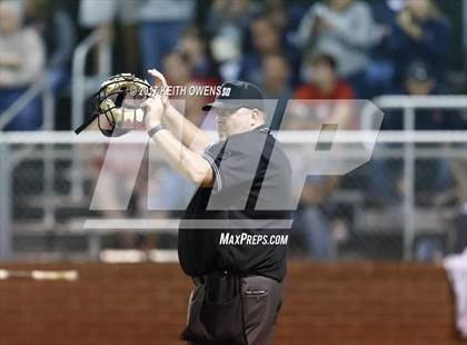 Thumbnail 3 in Aubrey vs. Sanger (UIL 4A Region 2 Area Playoff) photogallery.