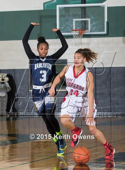 Thumbnail 3 in Ranchview vs. Gainesville (UIL 4A Bi District Playoff) photogallery.