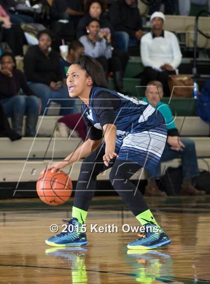 Thumbnail 3 in Ranchview vs. Gainesville (UIL 4A Bi District Playoff) photogallery.