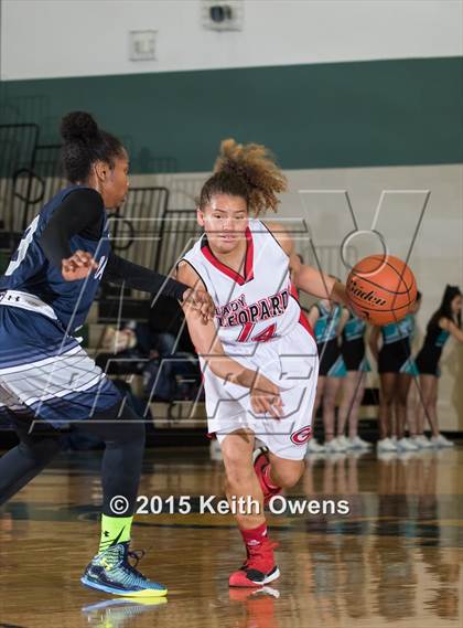 Thumbnail 3 in Ranchview vs. Gainesville (UIL 4A Bi District Playoff) photogallery.