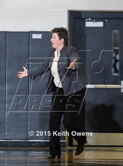 Thumbnail 3 in Ranchview vs. Gainesville (UIL 4A Bi District Playoff) photogallery.