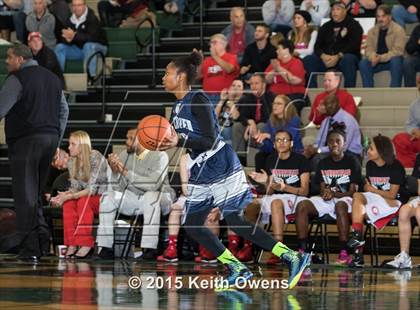 Thumbnail 3 in Ranchview vs. Gainesville (UIL 4A Bi District Playoff) photogallery.