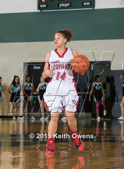 Thumbnail 2 in Ranchview vs. Gainesville (UIL 4A Bi District Playoff) photogallery.