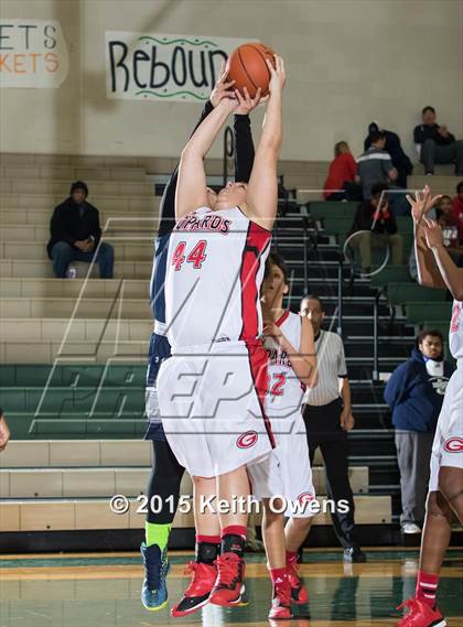 Thumbnail 2 in Ranchview vs. Gainesville (UIL 4A Bi District Playoff) photogallery.