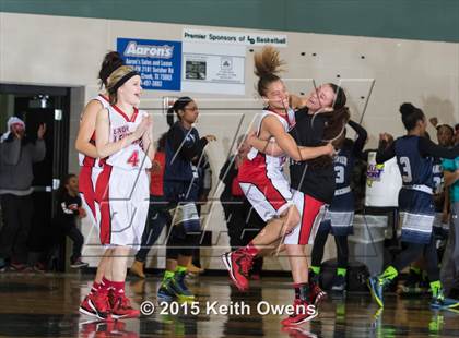 Thumbnail 1 in Ranchview vs. Gainesville (UIL 4A Bi District Playoff) photogallery.