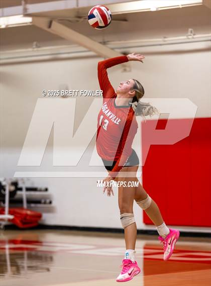 Thumbnail 2 in Lakeside vs. Loganville (GHSA 5A Round 1) photogallery.