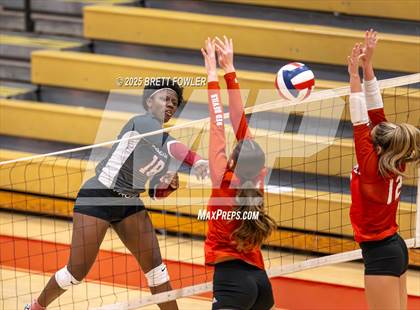 Thumbnail 1 in Lakeside vs. Loganville (GHSA 5A Round 1) photogallery.