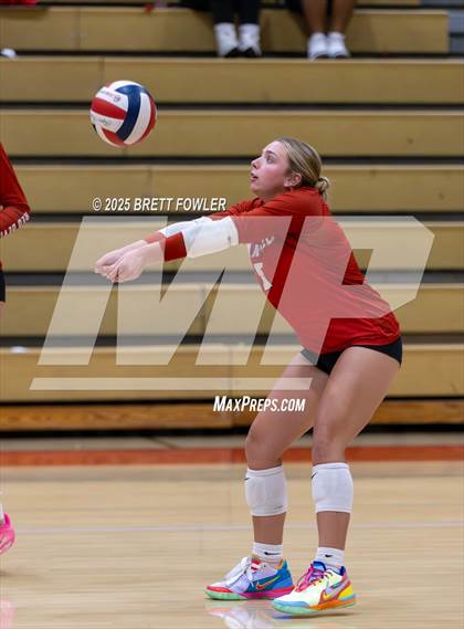 Thumbnail 2 in Lakeside vs. Loganville (GHSA 5A Round 1) photogallery.