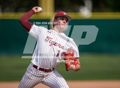 Thumbnail 3 in D'Arbonne Woods @ Dunham (LHSAA Division 3 Select Round 2) photogallery.