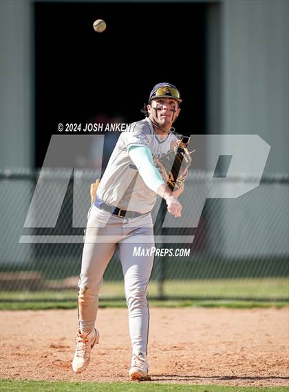 Thumbnail 2 in D'Arbonne Woods @ Dunham (LHSAA Division 3 Select Round 2) photogallery.