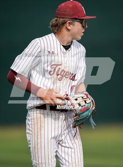 Thumbnail 3 in D'Arbonne Woods @ Dunham (LHSAA Division 3 Select Round 2) photogallery.
