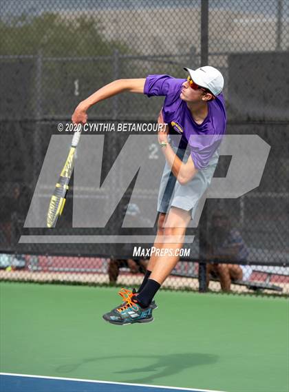 Thumbnail 3 in 5A Semifinals photogallery.
