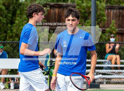 Thumbnail 1 in 5A Semifinals photogallery.