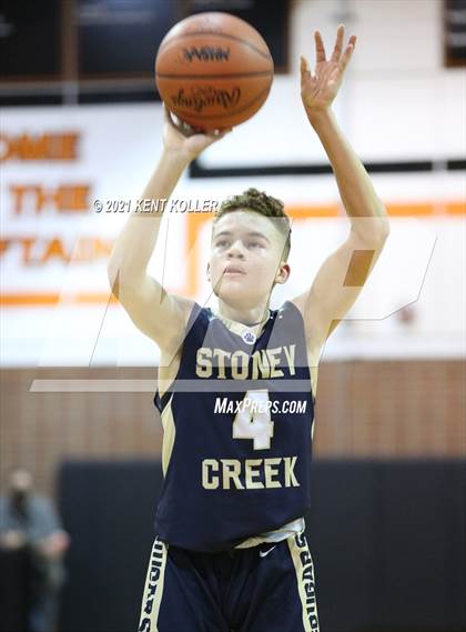 Thumbnail 2 in Stoney Creek @ Utica photogallery.
