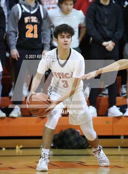 Thumbnail 1 in Stoney Creek @ Utica photogallery.