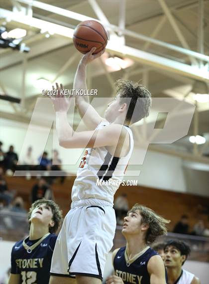 Thumbnail 2 in Stoney Creek @ Utica photogallery.