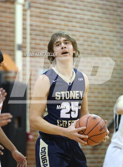 Thumbnail 3 in Stoney Creek @ Utica photogallery.