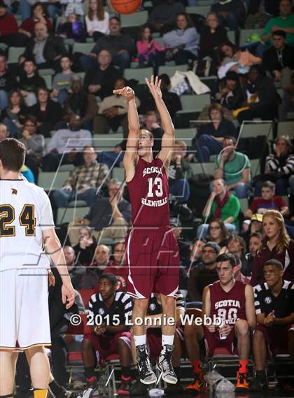 Thumbnail 1 in Scotia-Glenville vs Greece Athena (NYSPHSAA Class A Final) photogallery.