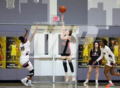 Thumbnail 1 in Red Oak vs. Lovejoy (UIL 5A Bi-District Playoff) photogallery.