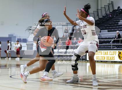 Thumbnail 1 in Red Oak vs. Lovejoy (UIL 5A Bi-District Playoff) photogallery.