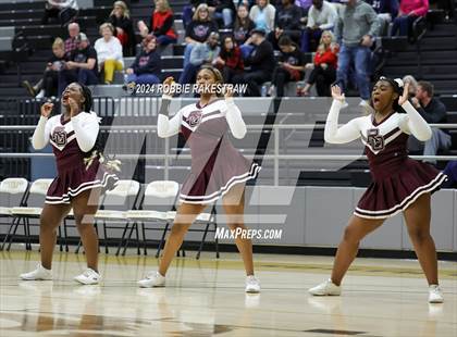 Thumbnail 2 in Red Oak vs. Lovejoy (UIL 5A Bi-District Playoff) photogallery.