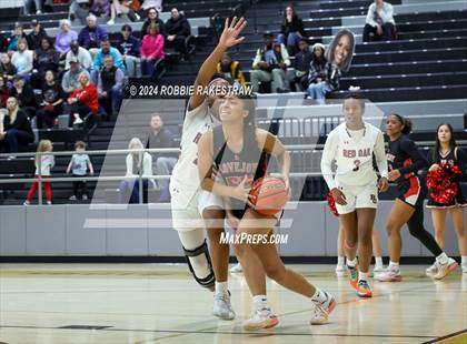 Thumbnail 2 in Red Oak vs. Lovejoy (UIL 5A Bi-District Playoff) photogallery.