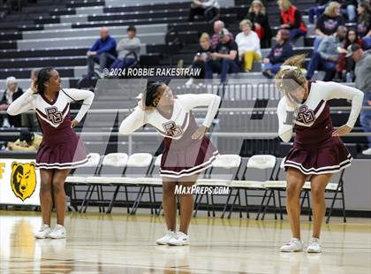 Thumbnail 1 in Red Oak vs. Lovejoy (UIL 5A Bi-District Playoff) photogallery.